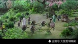 两只漂亮的女妖和一群小妖怪的故事