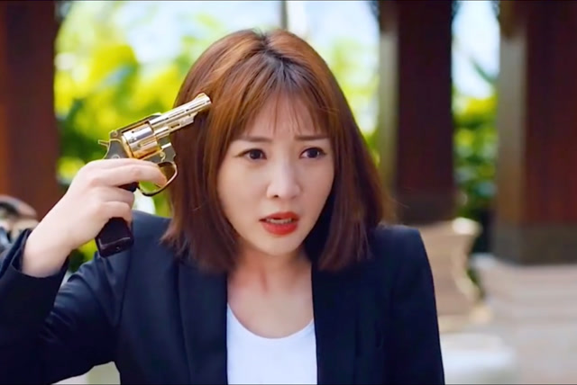 冒牌大保镖 柳岩首次出演女保镖