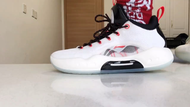 李宁驭帅14low黑白上脚测试!