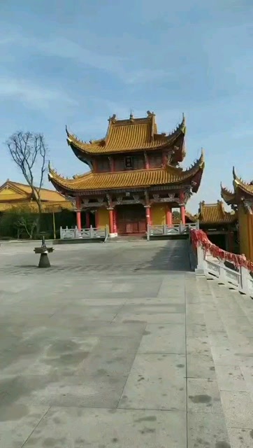 蚌埠市宏伟壮观的栖岩寺