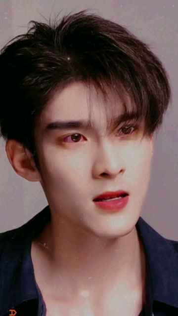 挑战一下全网最红眼眶