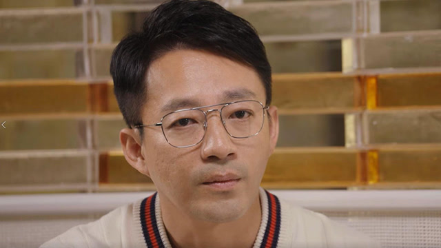 《财约你》节目里,汪小菲首次回应离婚风波,支持人犀利提问"还相信