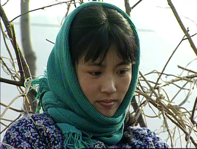 趟过男人河的女人_13