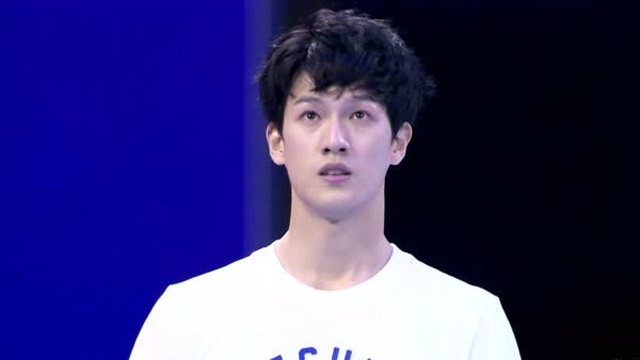 抢先看:冠军李昀锐苦练跳高过程大公开