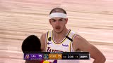维特斯经验老道护球比亨利还稳 小手直击米切尔面门真顶不住