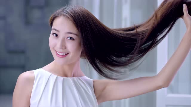 索芙特防脱育发香波广告片