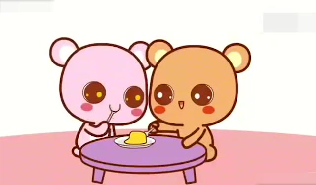 到点了,快来吃饭啦!快点,狗粮热乎乎的!