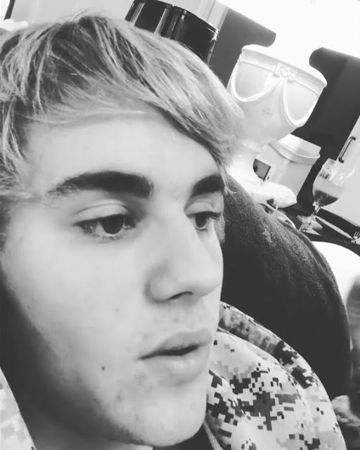 贾斯汀比伯更新ins:呼吁人们为洛杉矶山火贡献力量!