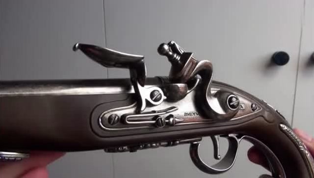 法国研发的燧发枪,海盗船长的专配