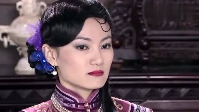 《娘妻》秋菊这个傻瓜为了承诺放弃爱情,都过得这么艰辛