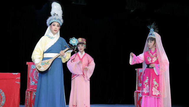 越剧《沙漠王子》"算命"赵志刚,孙智君演唱的精彩绝伦