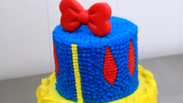 教你做迪士尼白雪公主衣服蛋糕