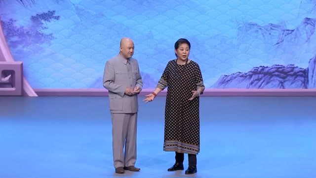 相声《旧生活 新生活》方清平重逢梦中情人倪萍 忆童年往事笑中有泪