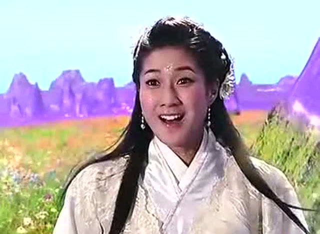 百花仙子钟嘉欣流下真情的泪水整个星球发生了神奇的变化