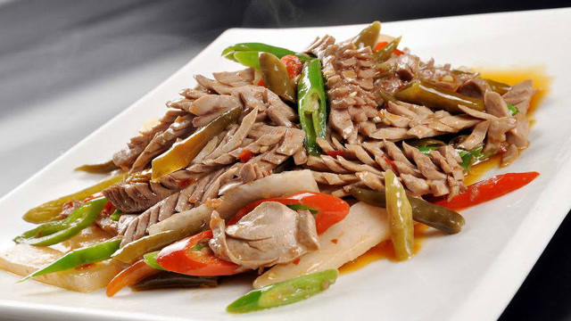 家常菜酸辣腰花的做法,腰花的家常做法常吃有强身补肾理气的功效