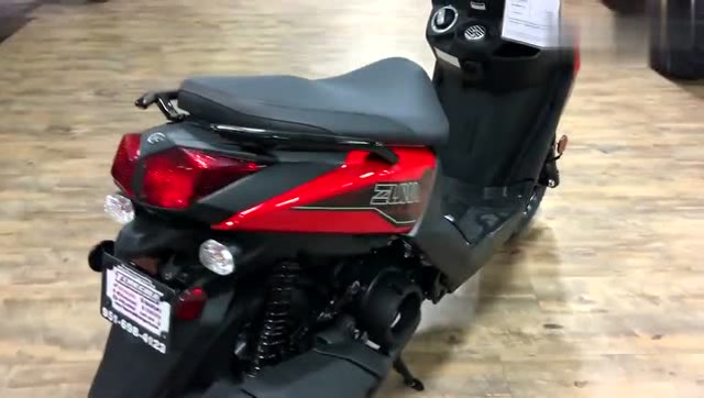 号召! 更加经济适用 雅马哈2018款ys125踏板到货