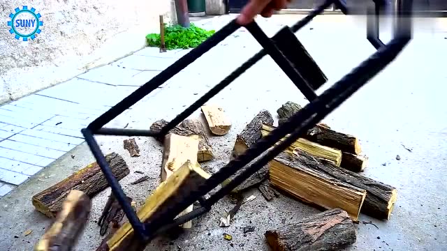 自制劈柴神器,简单实用