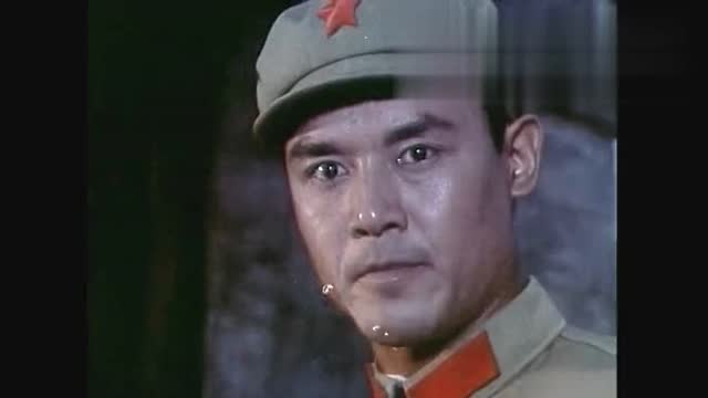 电影《难忘的战斗》,内奸刘志仁终于暴露了真面目,被田文中抓获
