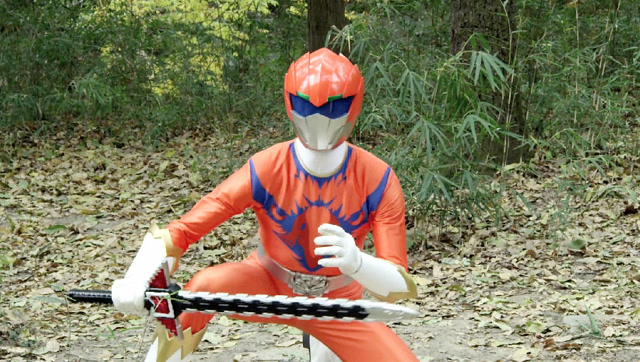 动物战队兽王者:巴特变身兽王鸟大战阿萨路德,发觉怪兽能重生