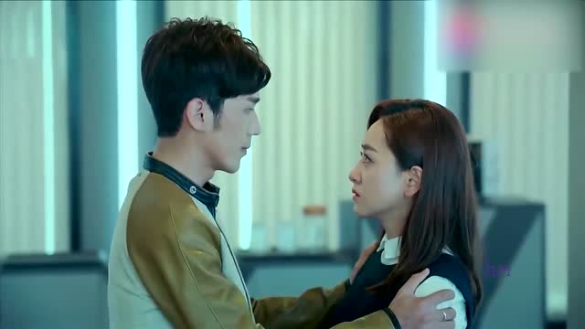 韩沉对苏眠保证,这次再也不会弄丢她,两人深情拥吻,感动!