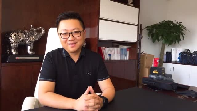 霍明亮律师中秋送祝福