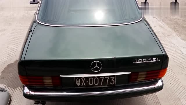 老奔驰虎头奔300sel贵气呈现!欣赏经典之美!