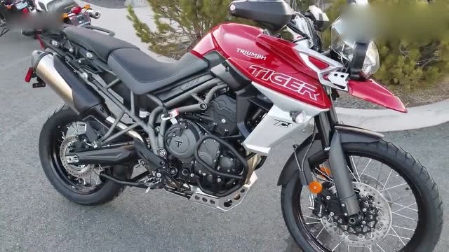 凯旋800cc拉力摩托车!