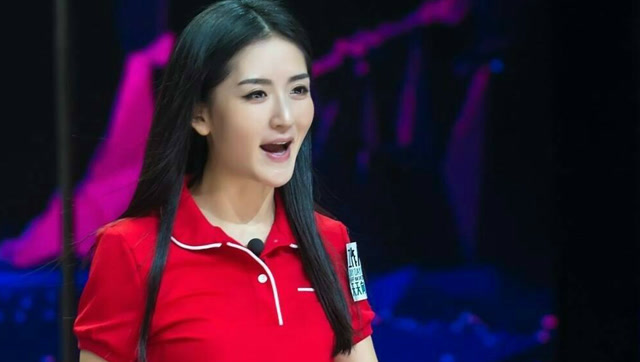 《偶像来了》谢娜神模仿各女神走秀,全场爆笑不断