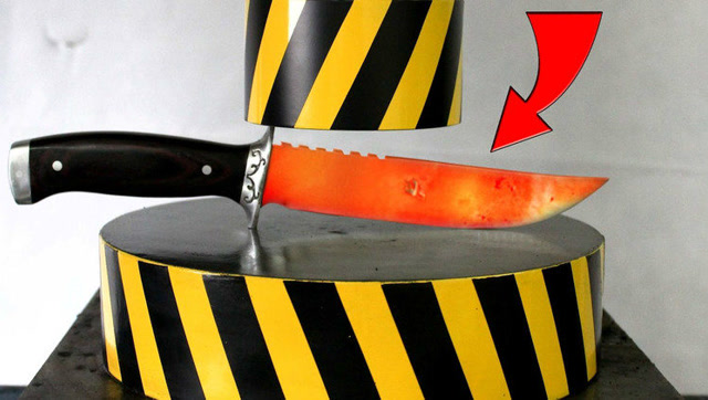 100吨液压机碾压600度热刀,打铁的既视感?