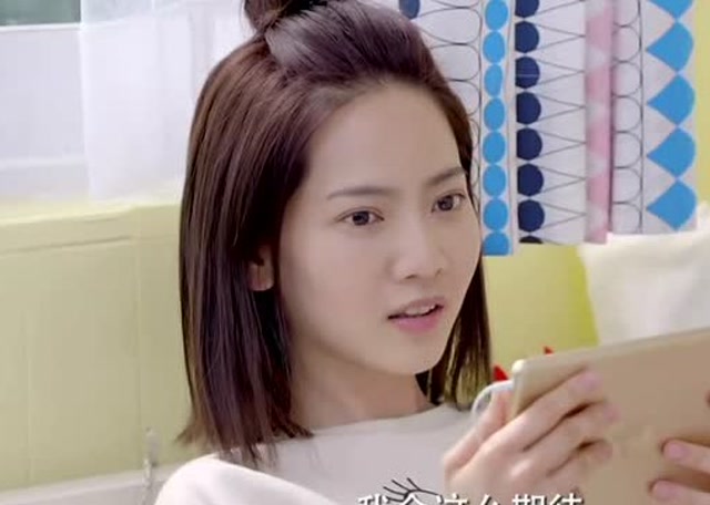 稍息立正我爱你:曾之乔你这幅表情又在期待什么啊!