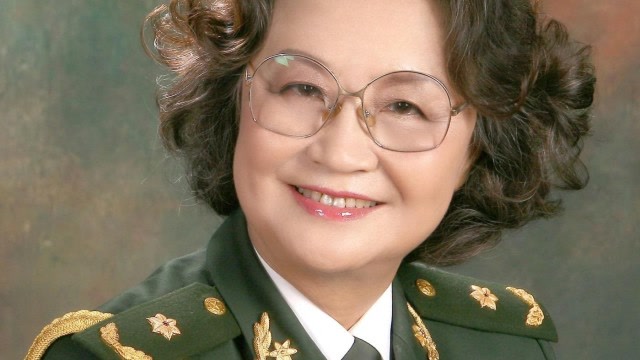 她是我国第一位女中将,一家都了不起!当选全球军衔最高家庭