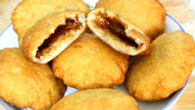 河南特色炸糖糕,当年我家每天卖出去100多斤,其实做法很简单