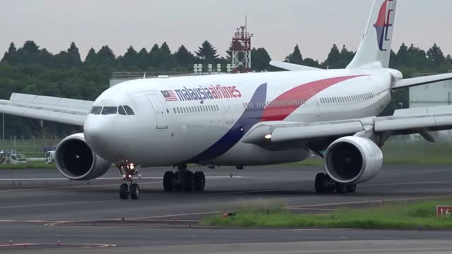 mh航空波音738,空客a333和a359航班飞机着陆