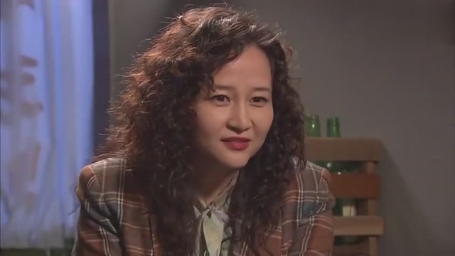 二叔:丽丽姐是真心疼二叔,二叔要下海,丽丽姐还给他钱
