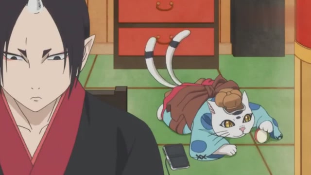 认真工作的鬼灯太迷人,猫咪记者卖萌撒娇,鬼灯无奈做出退让!