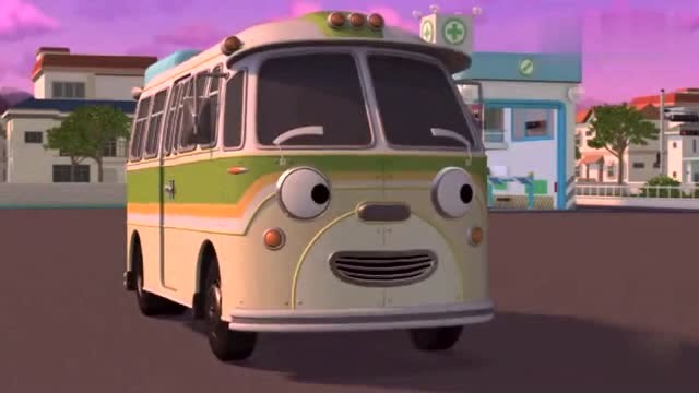 小公交车太友:小巴士们计划装睡溜出门看星星,结果被霸爷逮到!