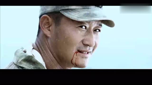 战狼,师长给一个小兵敬礼你们见过吗