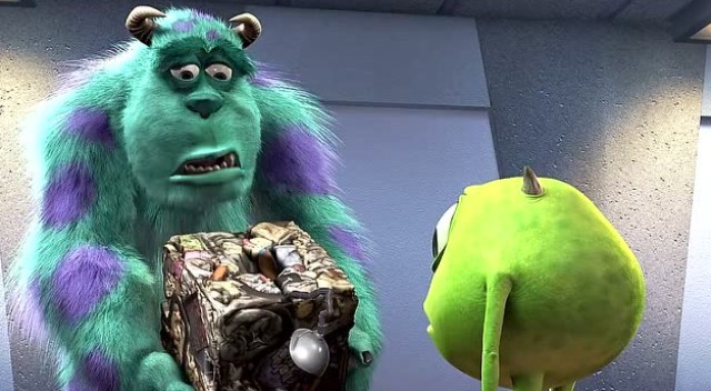 怪兽电力公司毛怪以为小女孩变成垃圾伤心欲绝