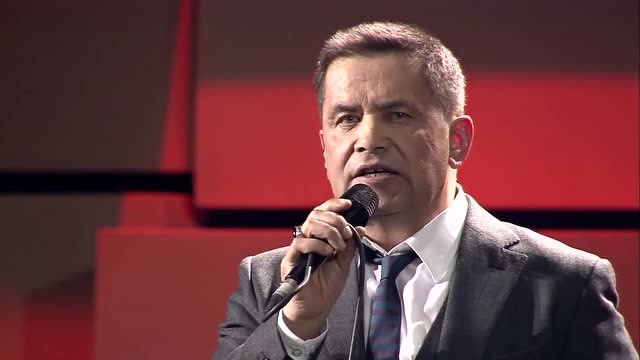 柳拜乐队,2014年演唱会版,红军最强大