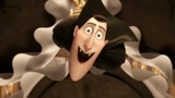 Elf Hostel: Parece que al vampiro le gusta este humano