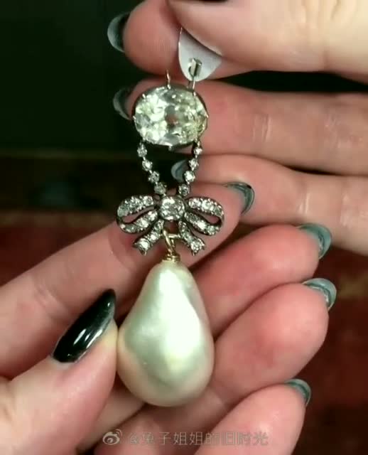 玛丽王后珍珠吊坠