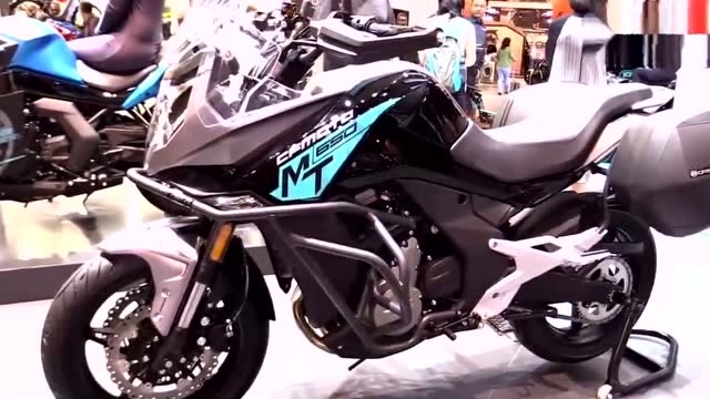 国产大排量摩托车骄傲春风cfmoto650mt拉力机车摩旅利器