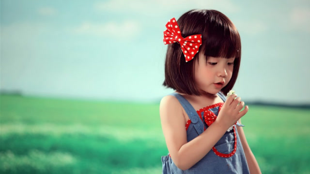 小甜甜童星组合-一个幸福年