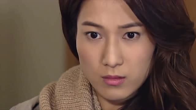 大结局许终于见到了乔子琳,谁知竟口吐鲜血,乔子琳慌了