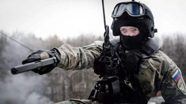 对着天空开枪?子弹落下来以后会造成什么后果?真相让人意外