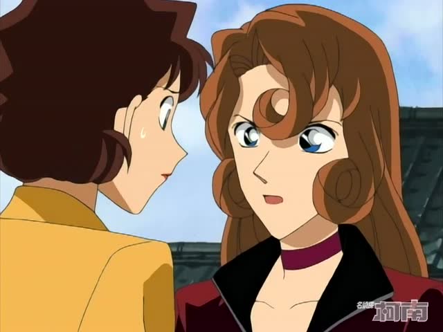 名侦探柯南:新一的妈妈是个演员,骗过众人是小问题