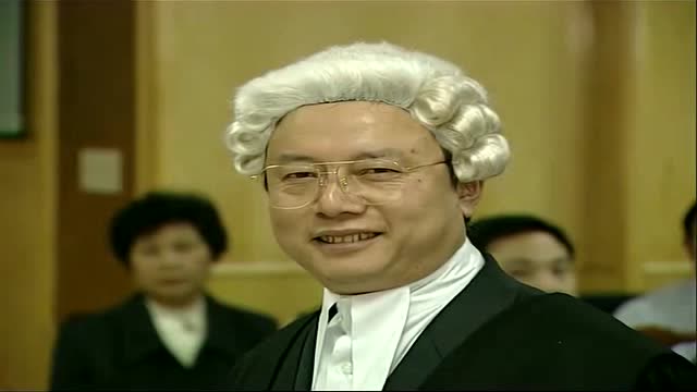 对方的辩护律师反对张世豪的金牌律师被驳回,法官都无可奈何了