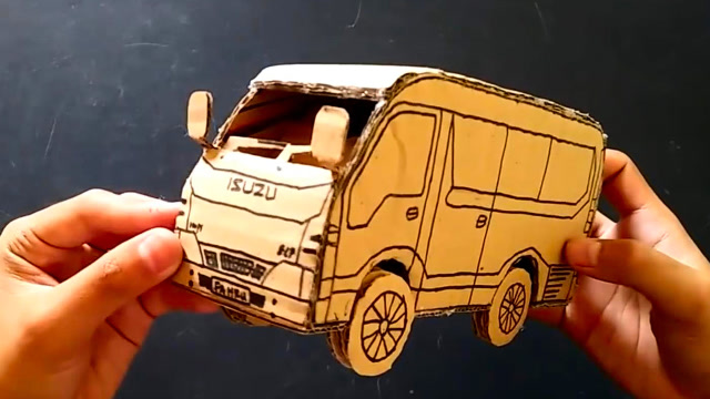 纸板汽车制作方法图片
