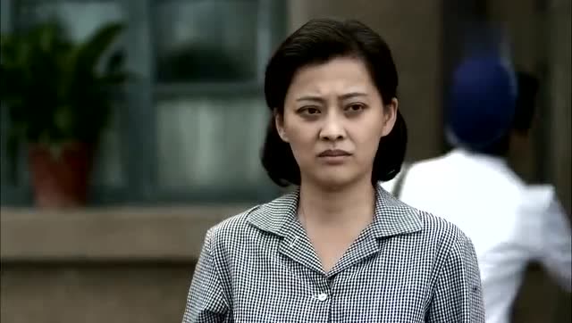 父母爱情-梅婷被亚菲责骂, 年过半百还变成势利眼了, 梅婷气坏了