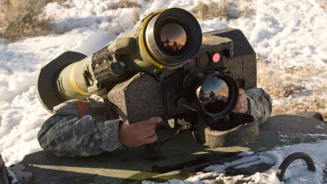 美军单兵火炮威力惊人,只需一个人,不止能打坦克还能打战机